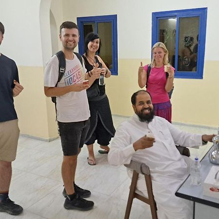 Salem House Hostel ניזווא מראה חיצוני תמונה