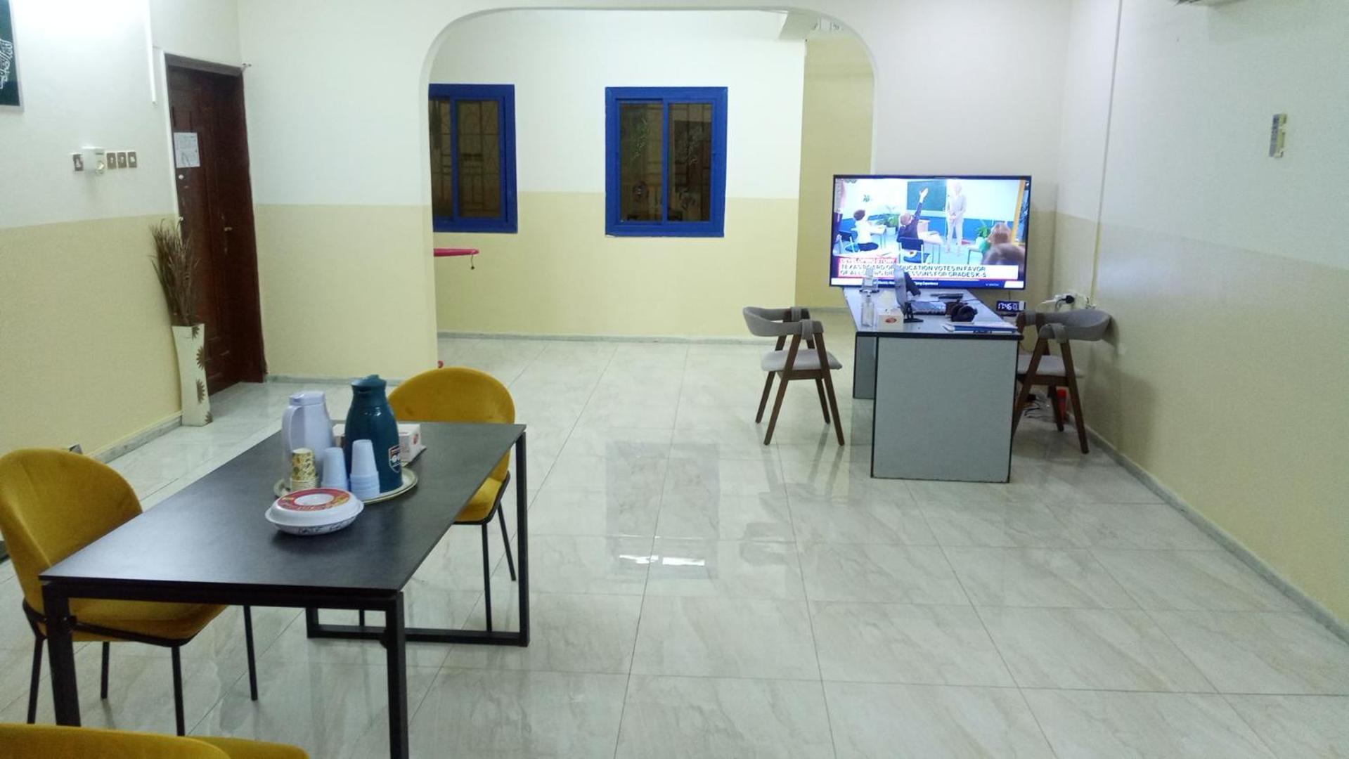 Salem House Hostel ניזווא מראה חיצוני תמונה