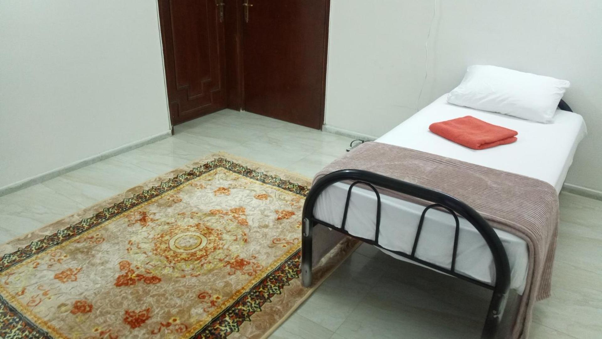 Salem House Hostel ניזווא מראה חיצוני תמונה