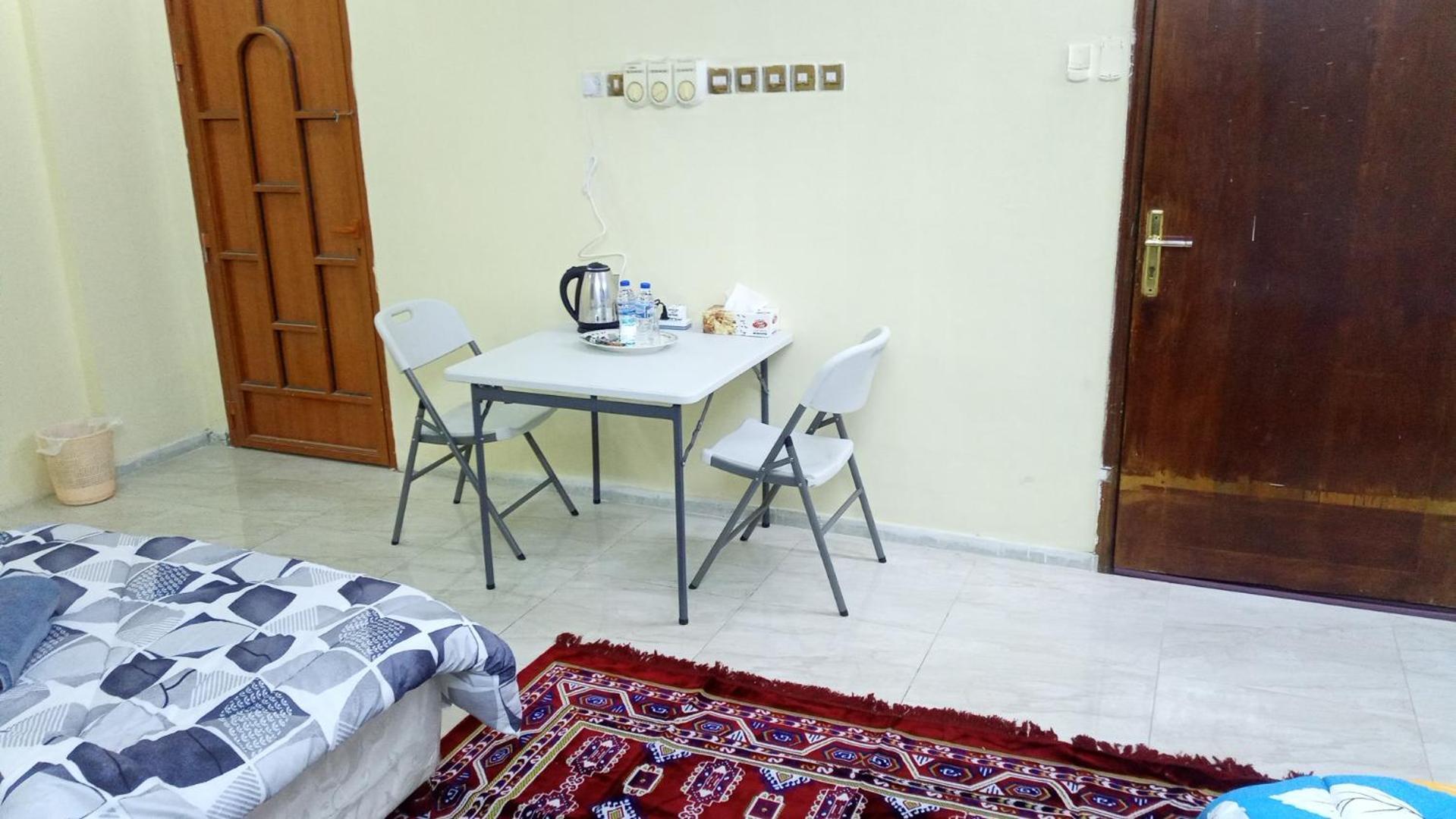 Salem House Hostel ניזווא מראה חיצוני תמונה