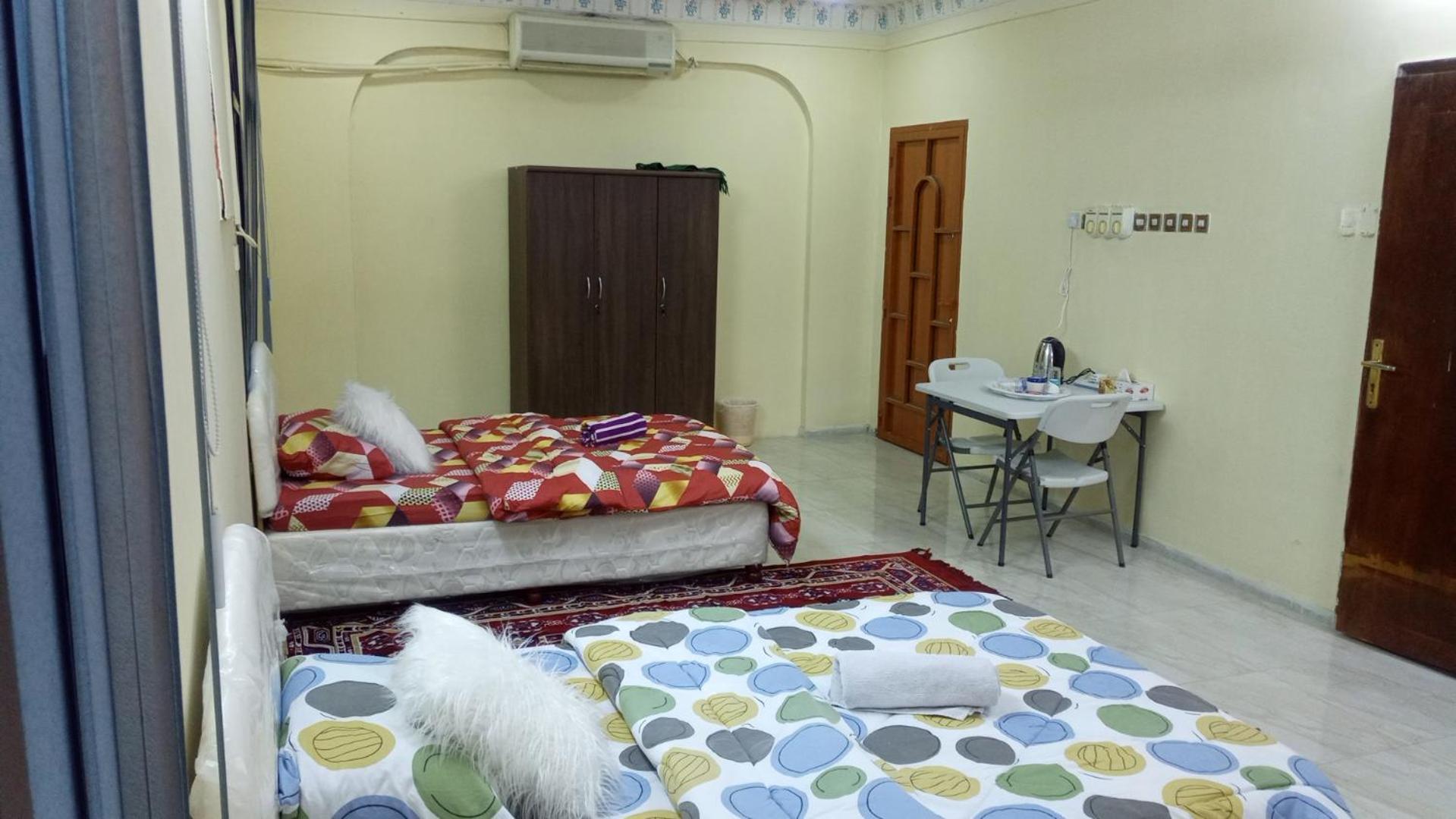 Salem House Hostel ניזווא מראה חיצוני תמונה