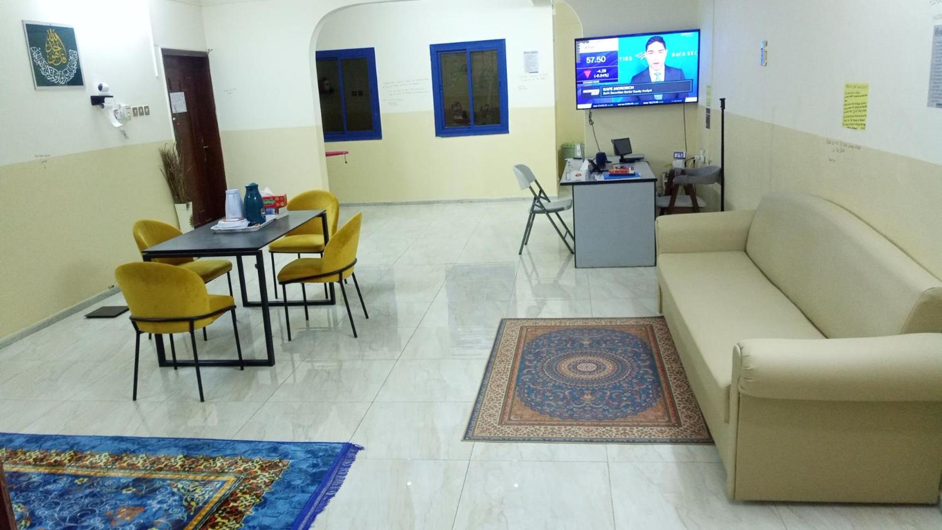Salem House Hostel ניזווא מראה חיצוני תמונה