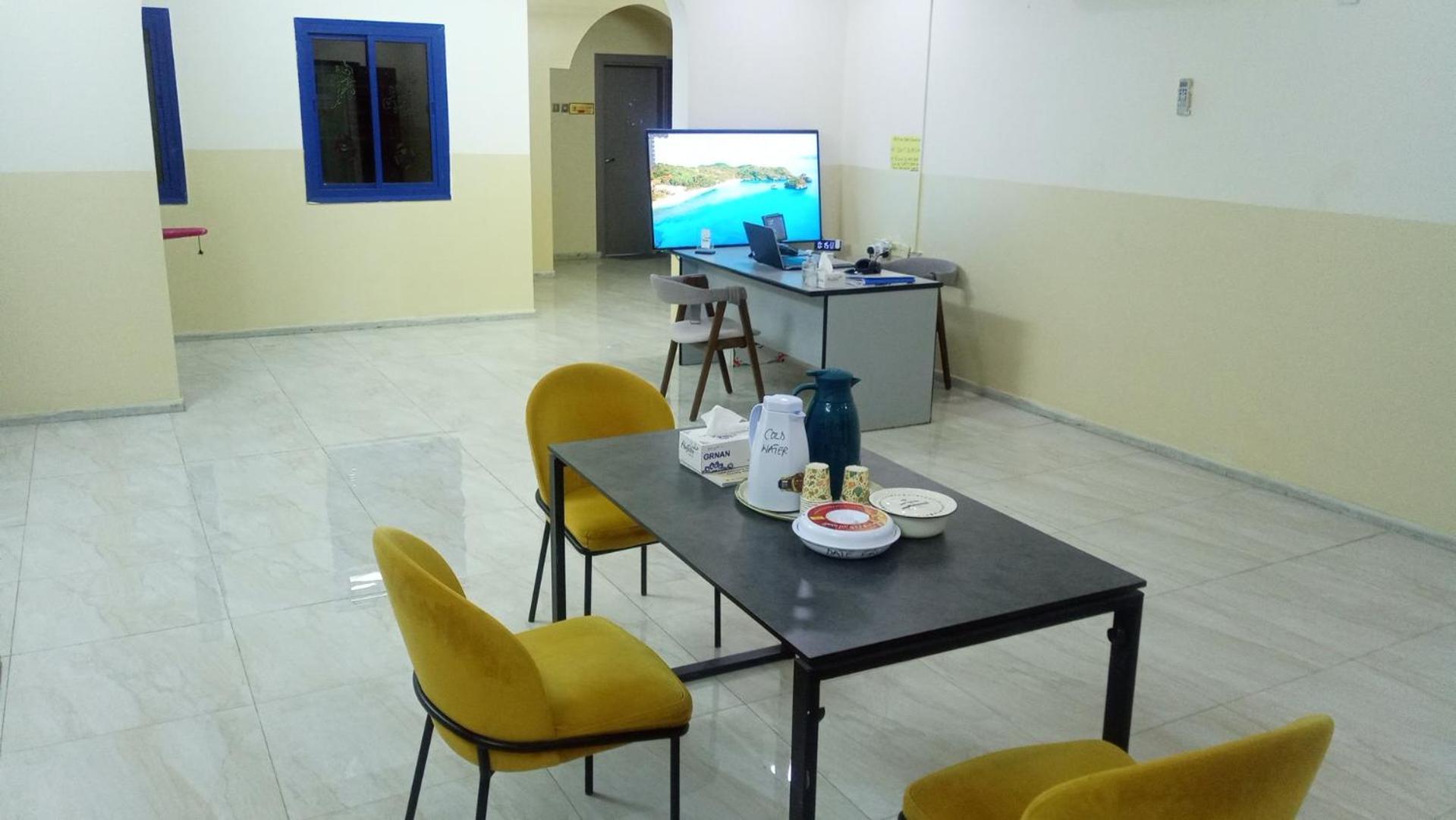 Salem House Hostel ניזווא מראה חיצוני תמונה