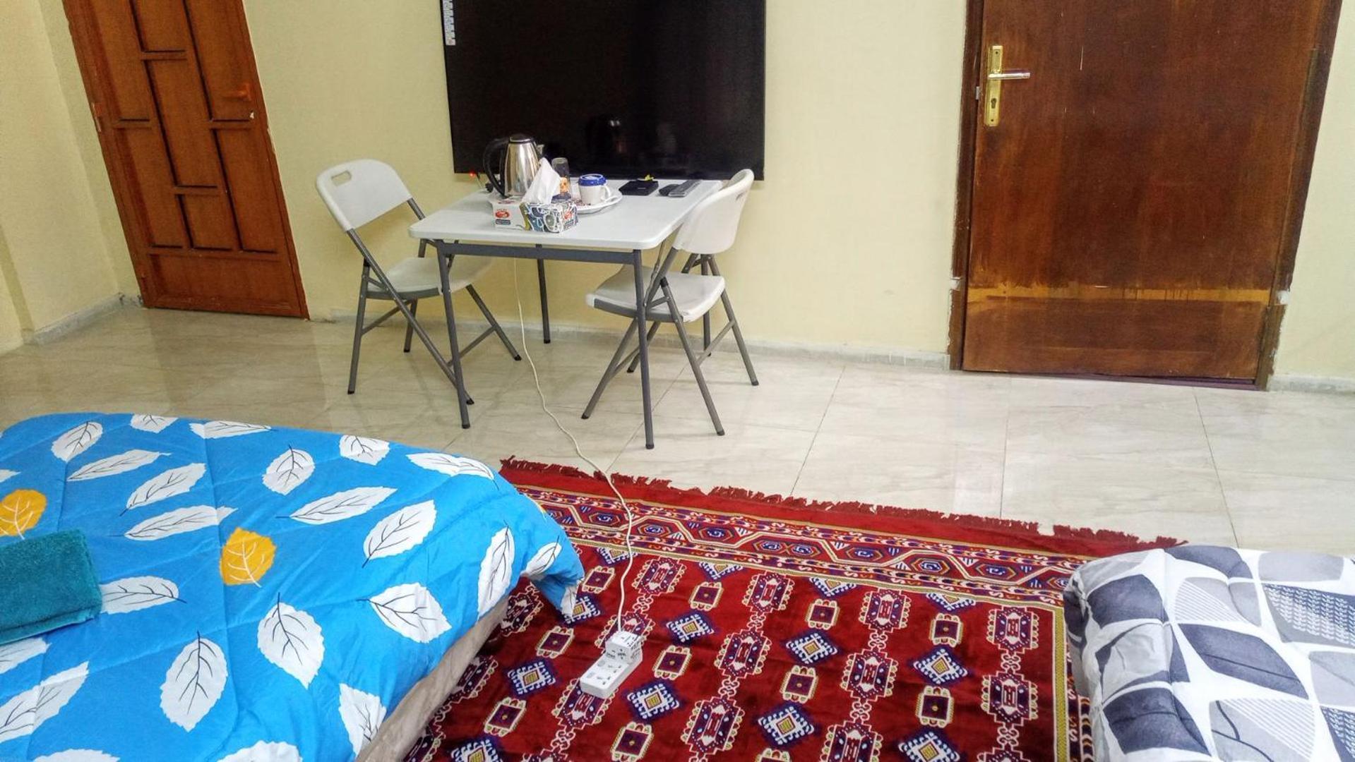 Salem House Hostel ניזווא מראה חיצוני תמונה